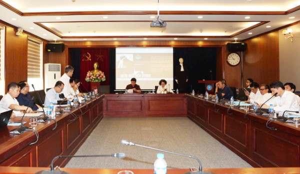 Trang phục mới của Luật sư: Tạo dấu ấn đặc trưng, nâng cao vị thế nghề luật sư